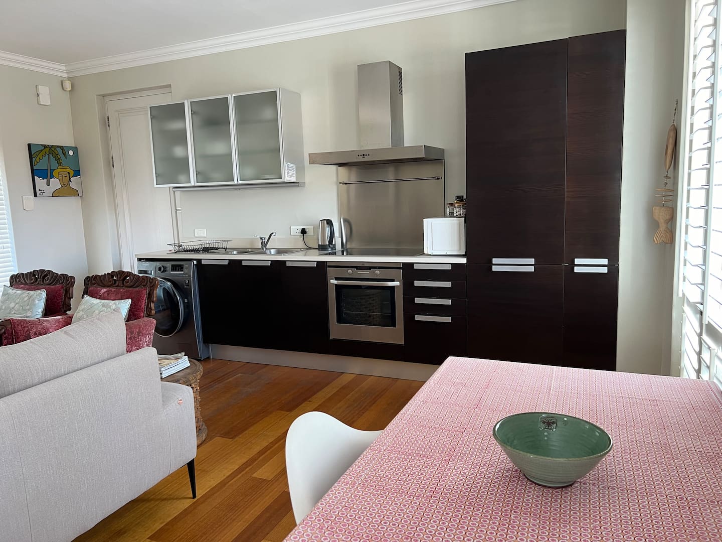 Open-plan kitchen and dining area in The Majestic Apartment, Kalk Bay